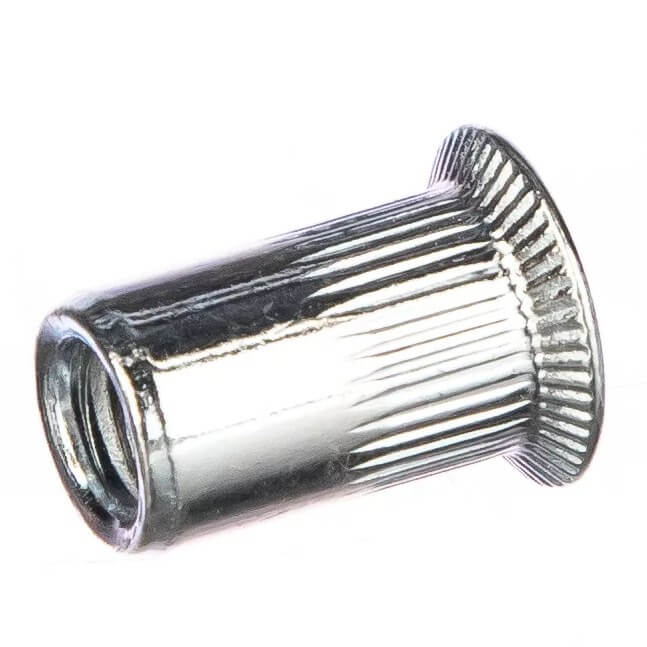 Заклепка - гайка, потайной бортик 4х0,7х11,6